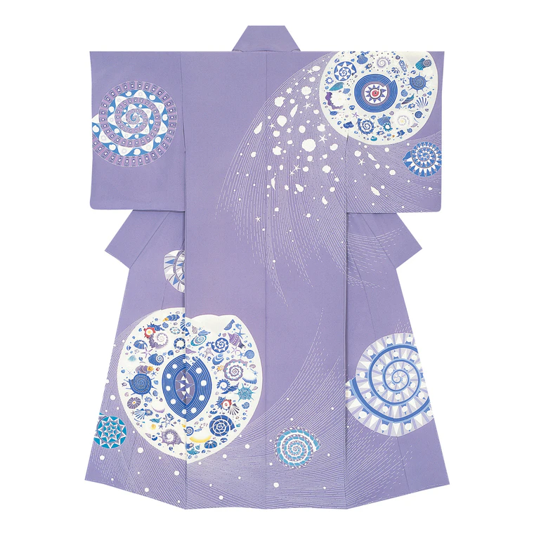 photo Formal Kimono with Design in Yūzen Dyeing "Sightseeing Flight"
