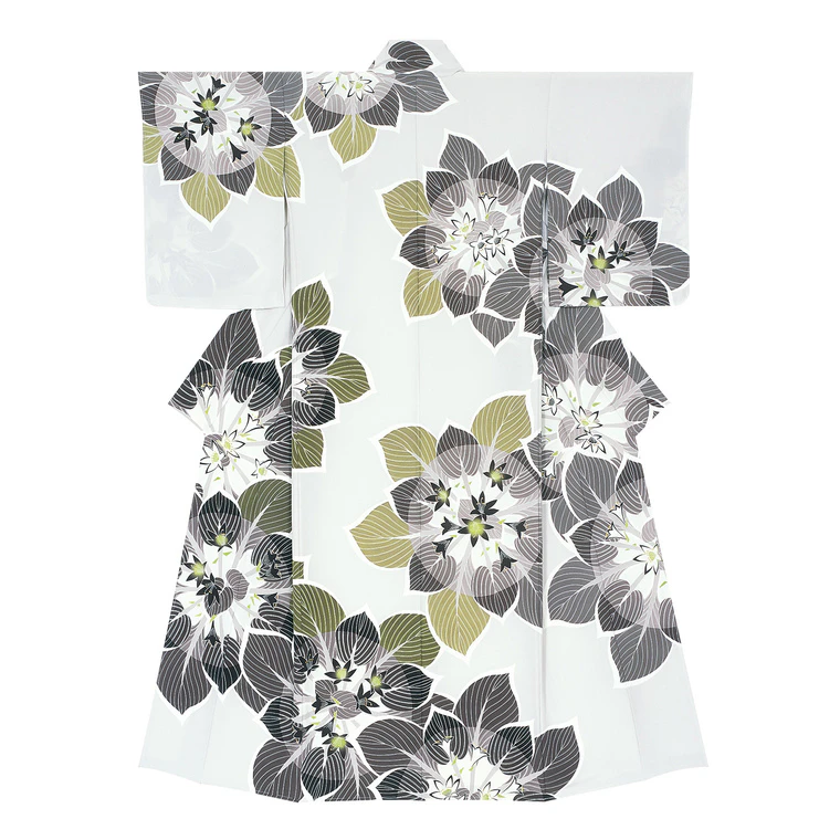 photo Formal Kimono with Design in Yūzen Dyeing "Group Dancing"