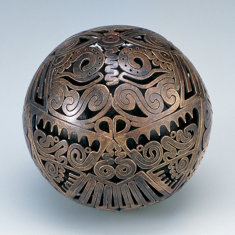 photo Openwork Musical Ball