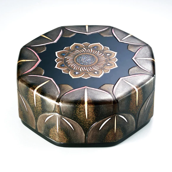 積層螺鈿蒔絵箱「春の音色」(江藤 國雄)｜ギャラリージャパン