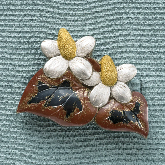Silver Embossed Obi Sash Clip "Chameleon Plant"