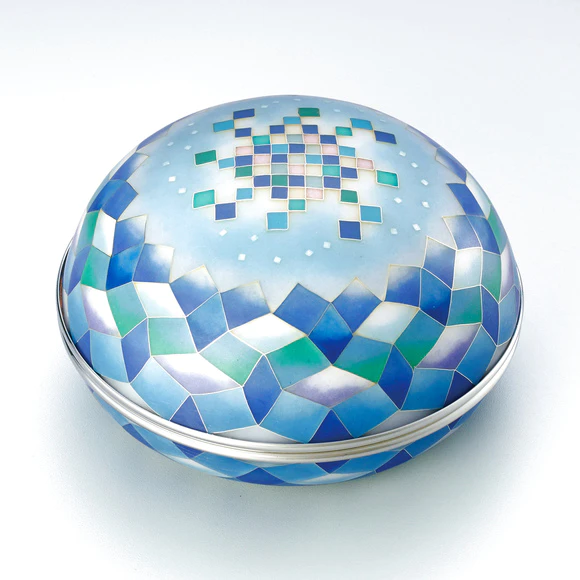 透胎七宝鉢「垣に咲く」(阪本 順子)｜ギャラリージャパン