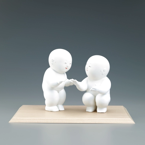 Wood Sculpture Covered with Whitewash "Treasure"