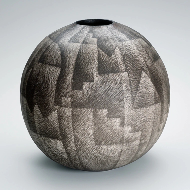 photo Flower Vessel with delineated geometrical design