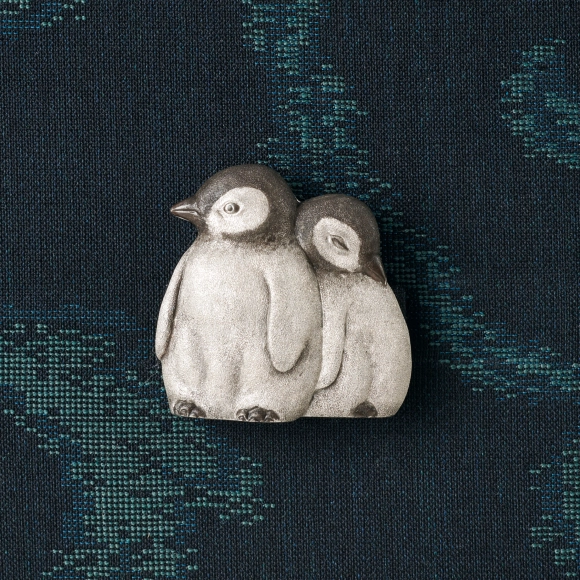 Silver Embossed Obi Sash Clip "Journey"