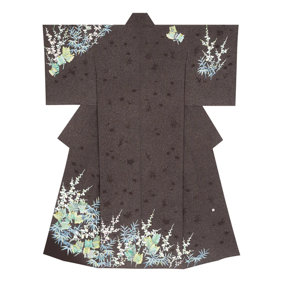 Formal Kimono with Design in Yūzen Dyeing 