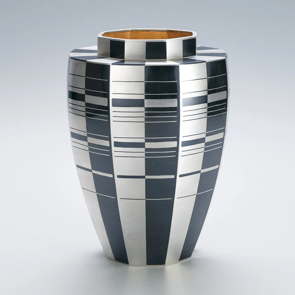 四分一銀接合せ象嵌花器「煌」(上田 稔)｜ギャラリージャパン