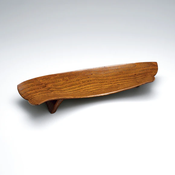 Serving Vessel with Ivy and Wiped Urushi 