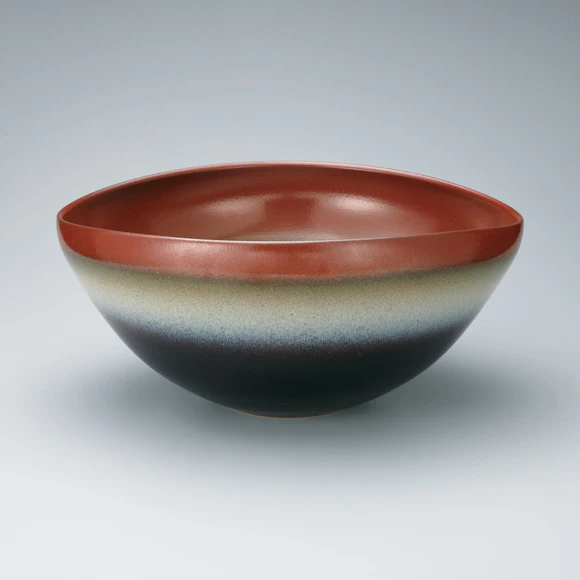 Bowl with iron glaze