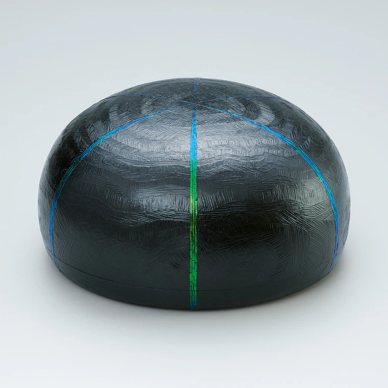 photo Jikoro (Food Container) with Shidai (Paper Core) and Shibo (Wrinkle) Texture "WaveLight"