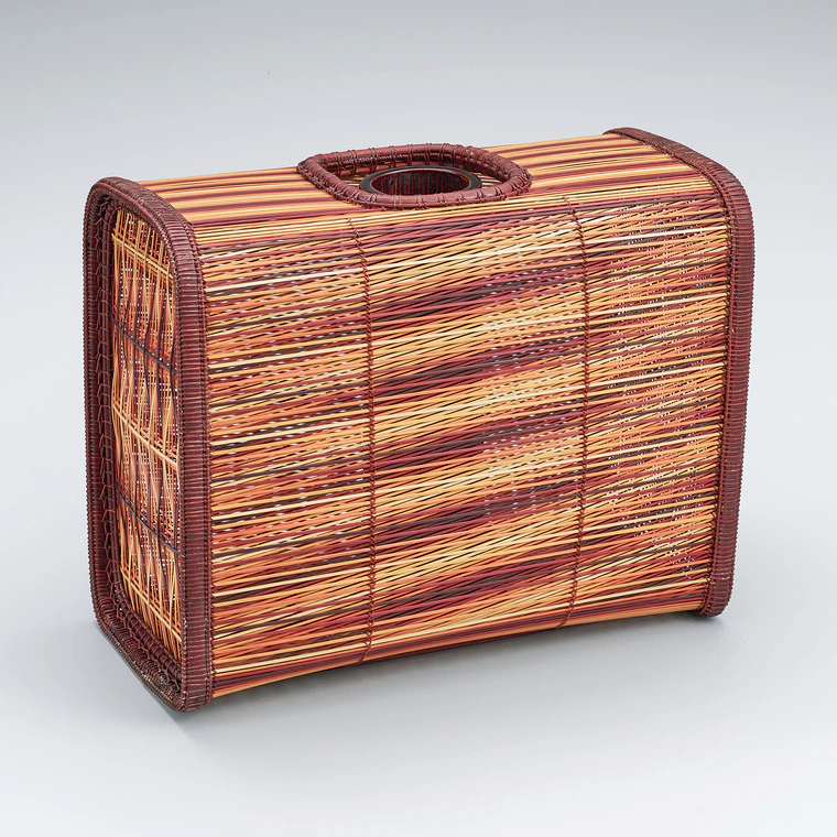 photo Flower Basket with Mixed-color Aya-gumi "Brocade"
