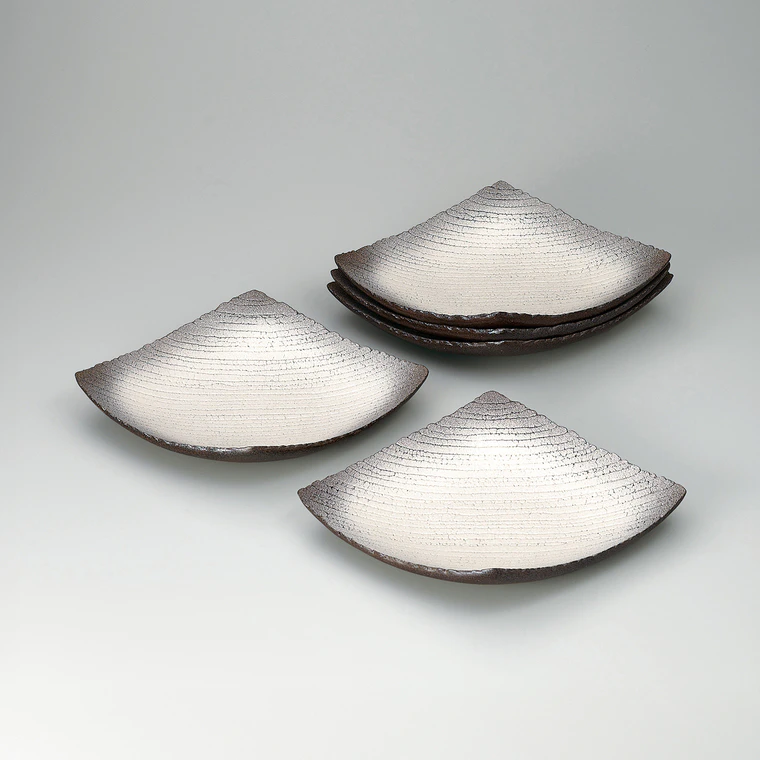 photo Set of Diamond Shaped Bowls "Layers"