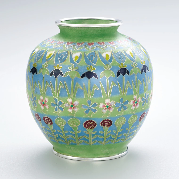 photo Wired Cloisonné Jar "Flower Gathering"