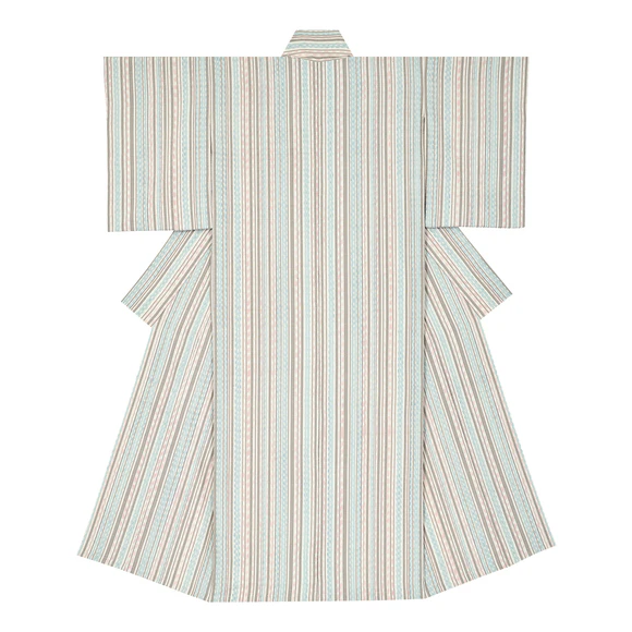 Kimono of Tsumugi "When the Bellflower Cherry Blossoms Bloom"