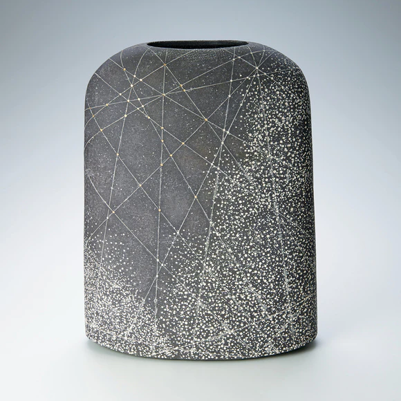 Vessel with black slip inlay and gold decoration "Sky of Asuka"