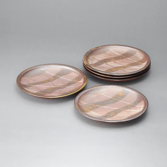 Set of Plates with Line Inlay
