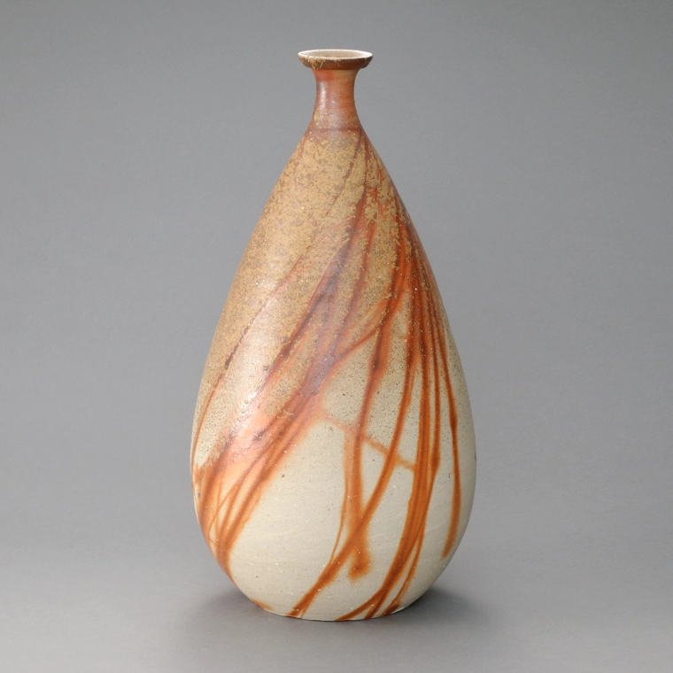 photo Large Sake Bottle with Fire Marks