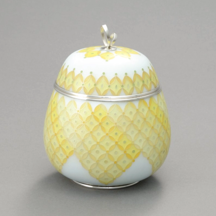 photo Cloisonne Small Jar "Spring Field"