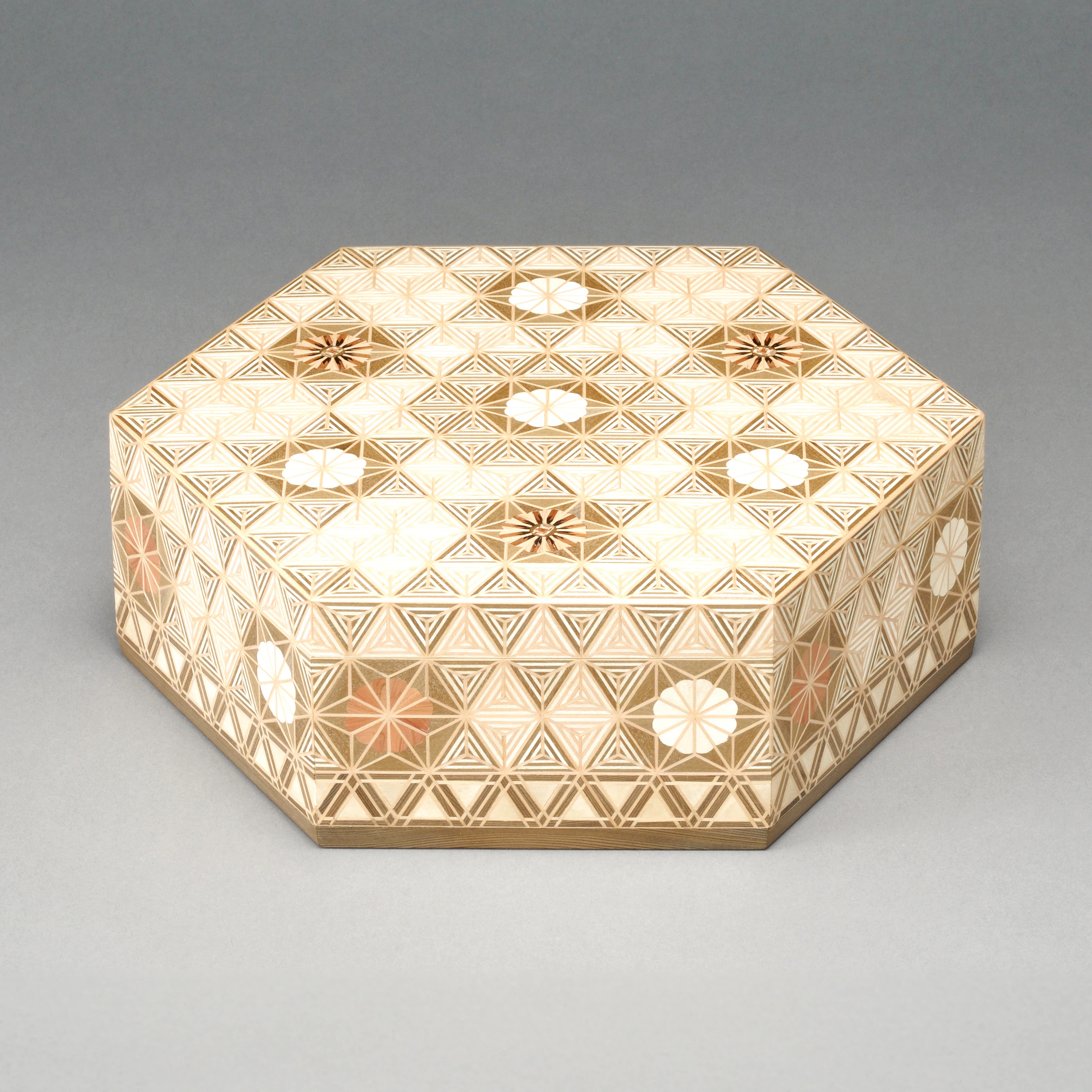 重箱　黒柿　象嵌 木工 藤井敏男 六角黒柿重箱 - CRAFTS DESIGN