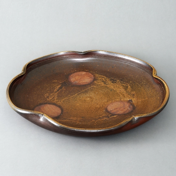 Lobed Large Bowl