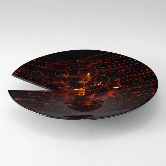 Kanshitsu Vessel with Design in Painted Kinma "Water Lily"