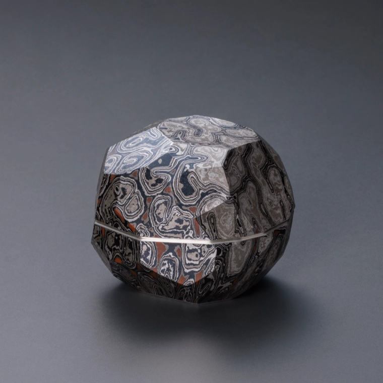 photo Hammered Mokumegane Faceted Covered Box