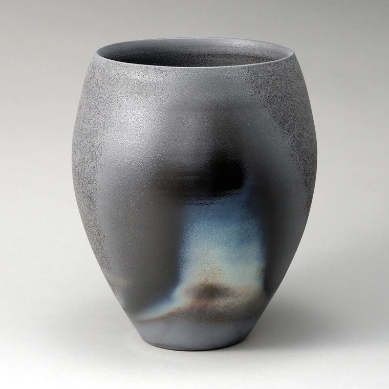 photo Flower Vase with High-fired and Kiln Effects