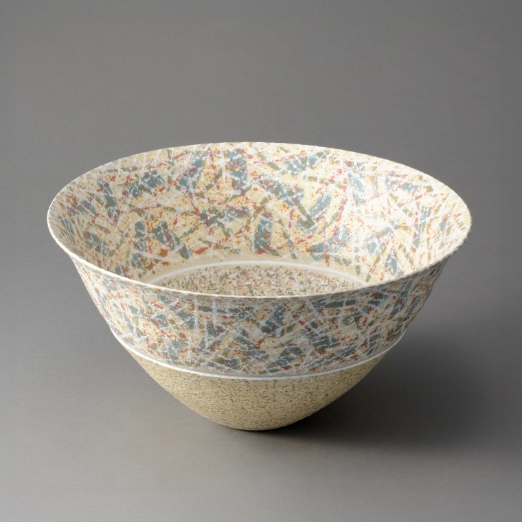 photo Bowl with Colored Clay and Intertwined Cord Design