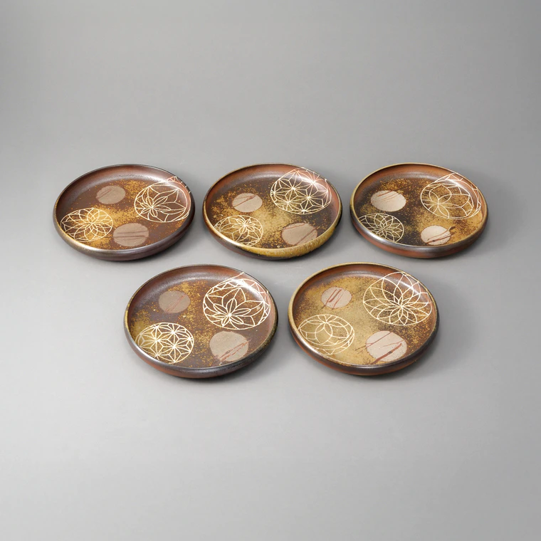 photo Set of Bizen Plates with Line Inlay "Temari Balls"