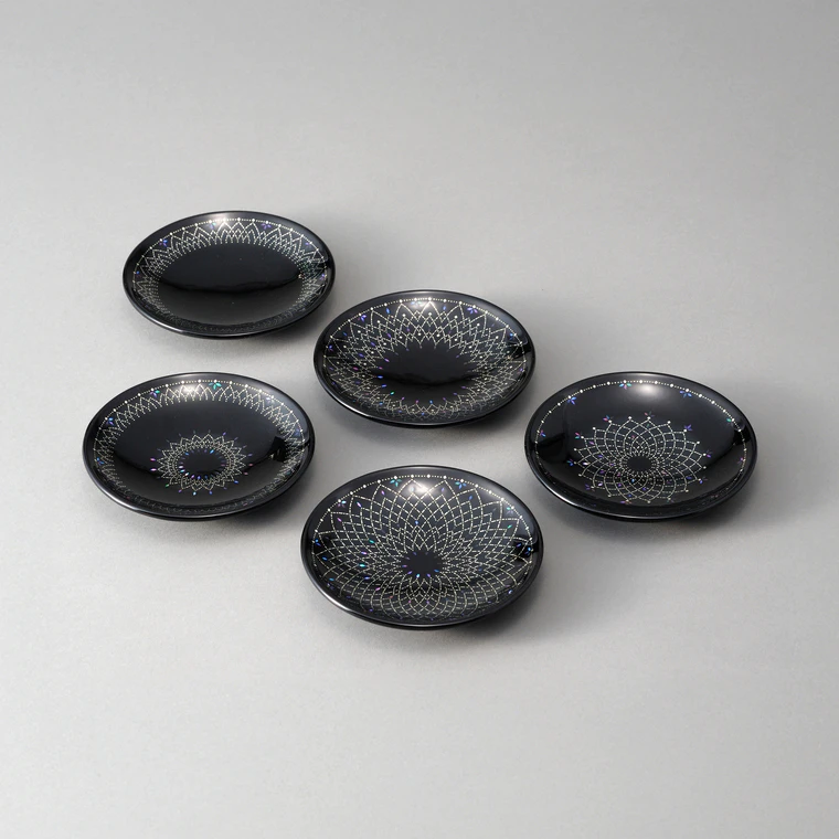 photo Set of Small Plates with Kirikane and Mother-of-pearl Inlay "Drops of the Sky (Set of 5)"