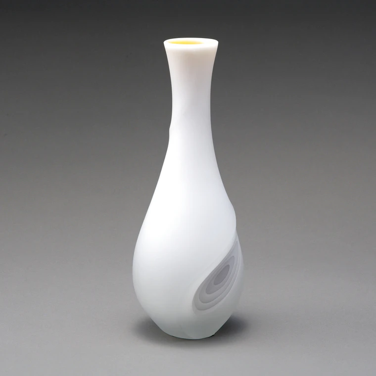 photo Glass Flower Vessel "Flowing Elegance"