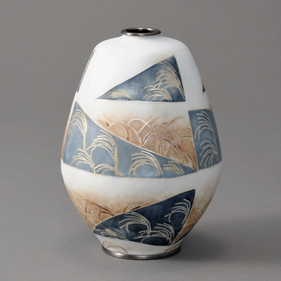 Cloisonne flower Vessel "Japanese Pampas Grass"