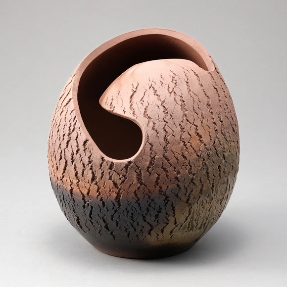 Flower Vase with Cracked Design