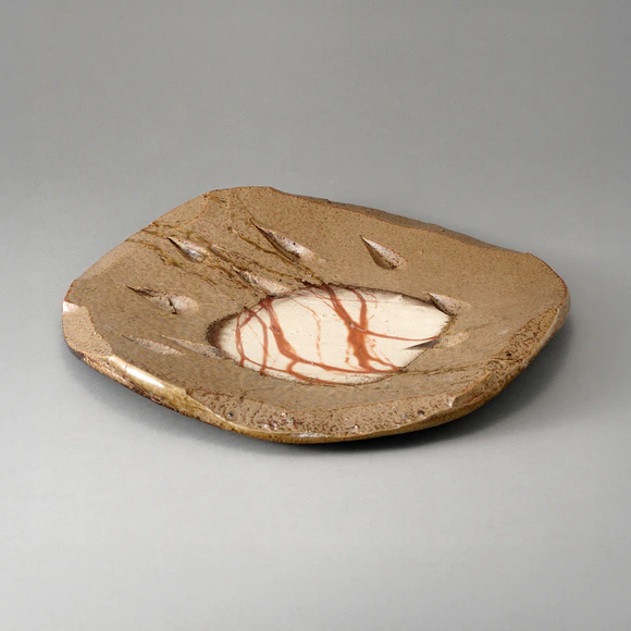 Large Plate with Hollow