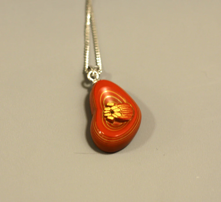 photo Lacquered Accessory