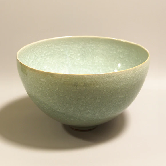 Bowl with Crackle Glaze 