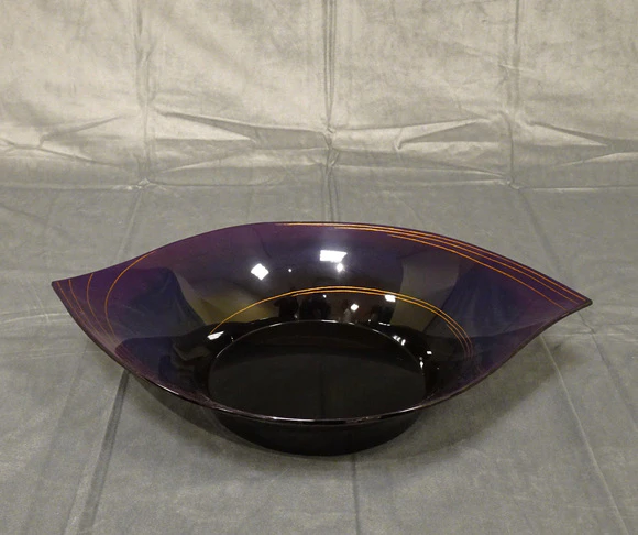 Kanshitsu Bowl with Design in Kinma "Track"