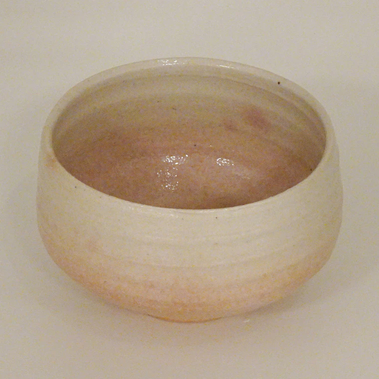 photo さぬき泥彩緋色茶碗