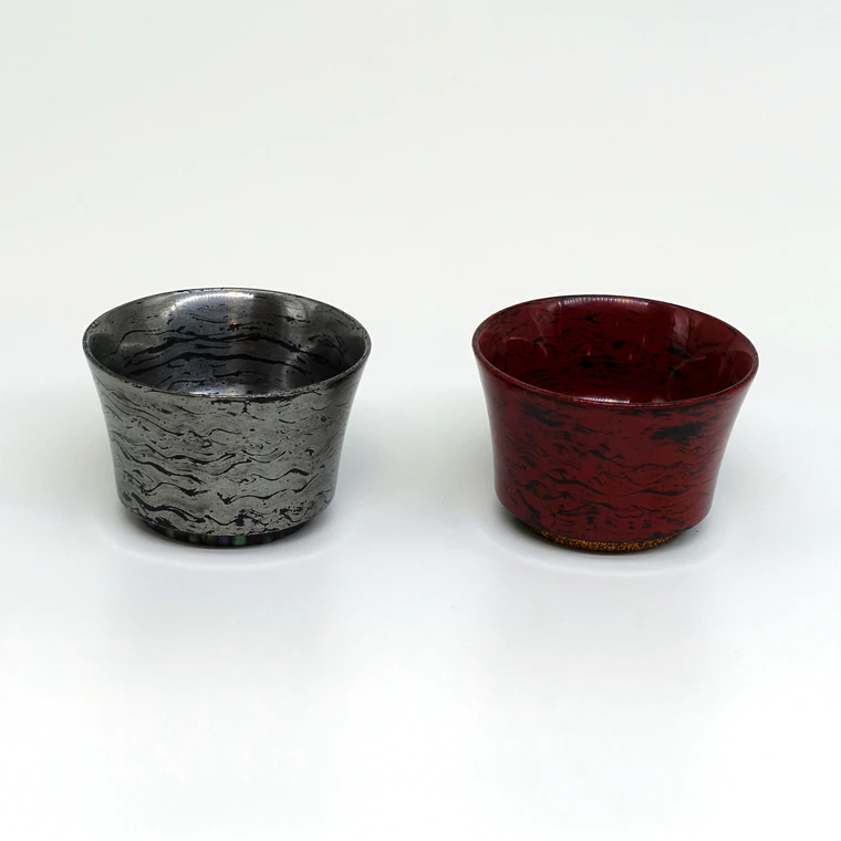 photo Pair of Sake Cups with Makie