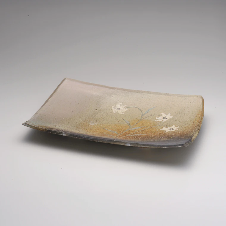 photo Dish with Picture Decoration Covered with Ash