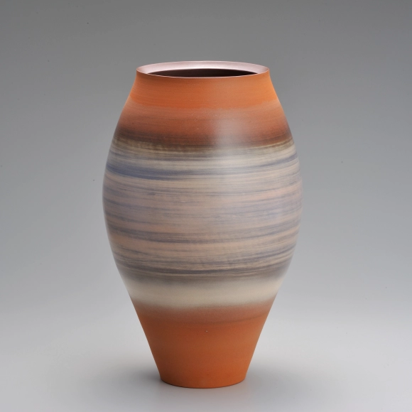 Hagi Flower Vase with Fire Marks and Brush Marks
