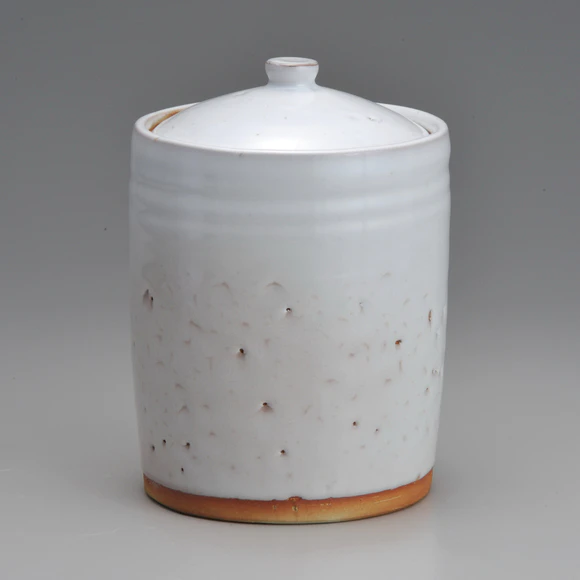 Hagi Water Jar with White Glaze