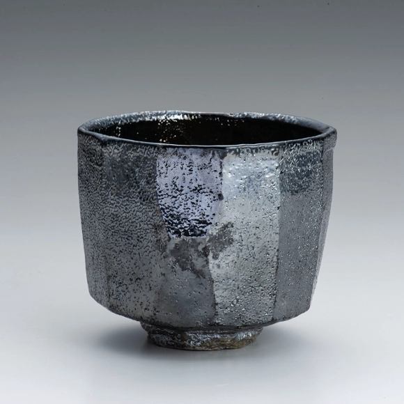 岡田 裕 萩焼の新たな造形世界 - 陶芸ネット