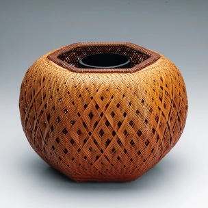 Diamond Patterned Flower Basket in Layered Hexagonal Ajiro Weave "Early Summer"