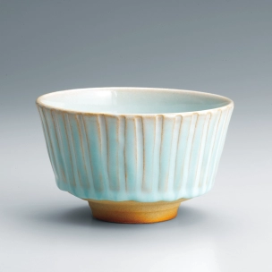 Tea Bowl with Pale Blue Glaze and Line Design