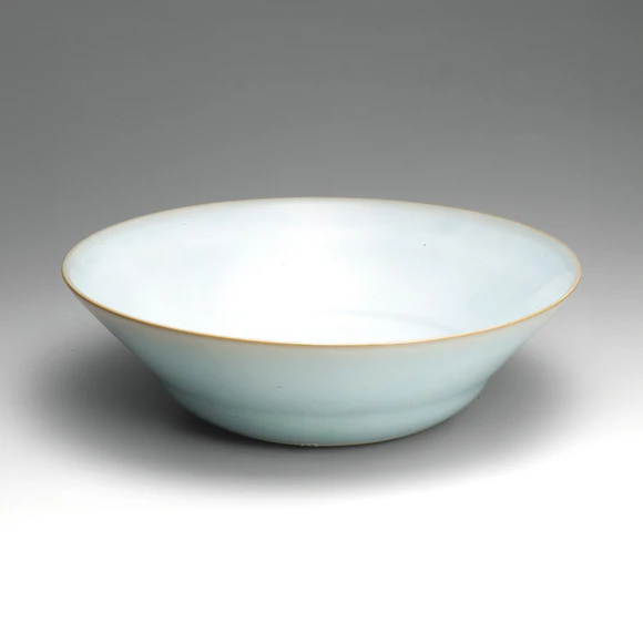 Bowl with pale blue glaze
