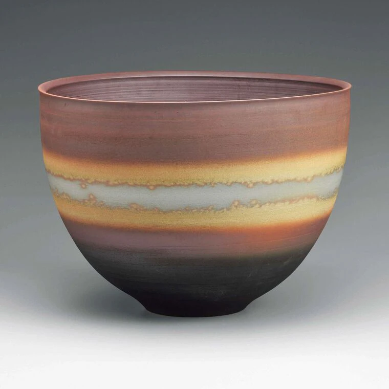 photo Flower Vessel with Glaze in Kakewake Style and Kiln Mutation Effects