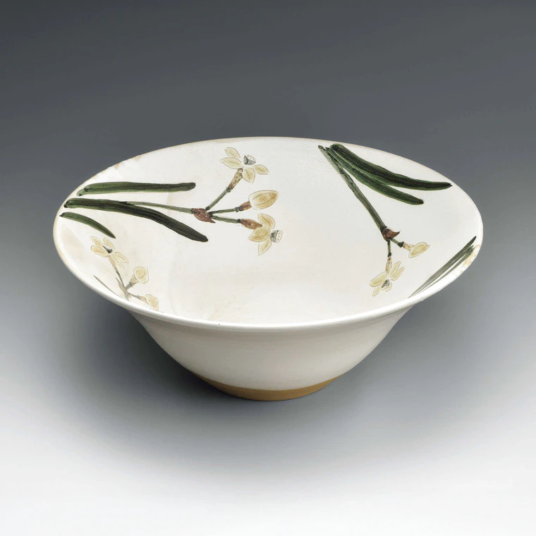 photo Bowl with Narcissus Design
