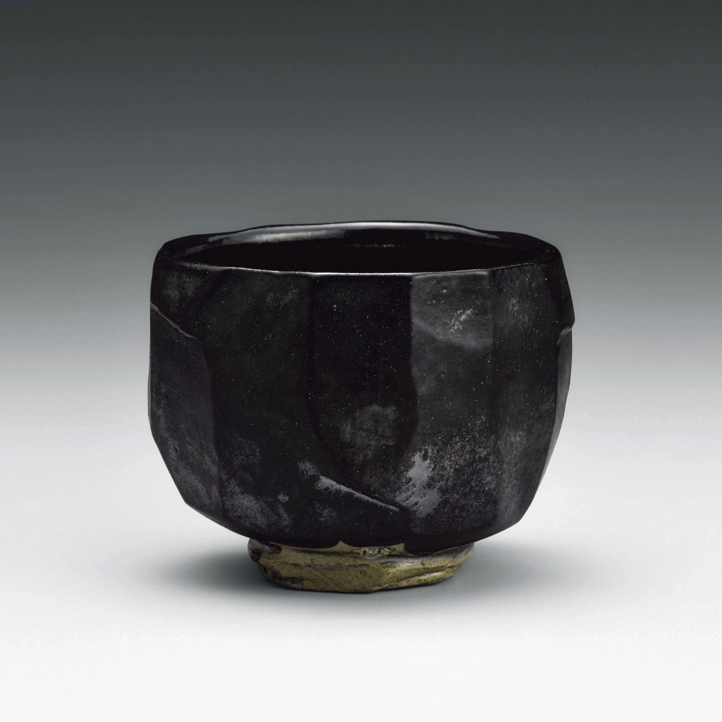 黒茶盌(岡田 裕)｜ギャラリージャパン