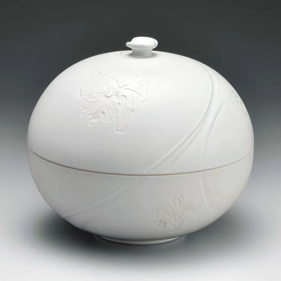 Ceramic Box with White Porcelain, Mist Matte Finish and Cattleya Design